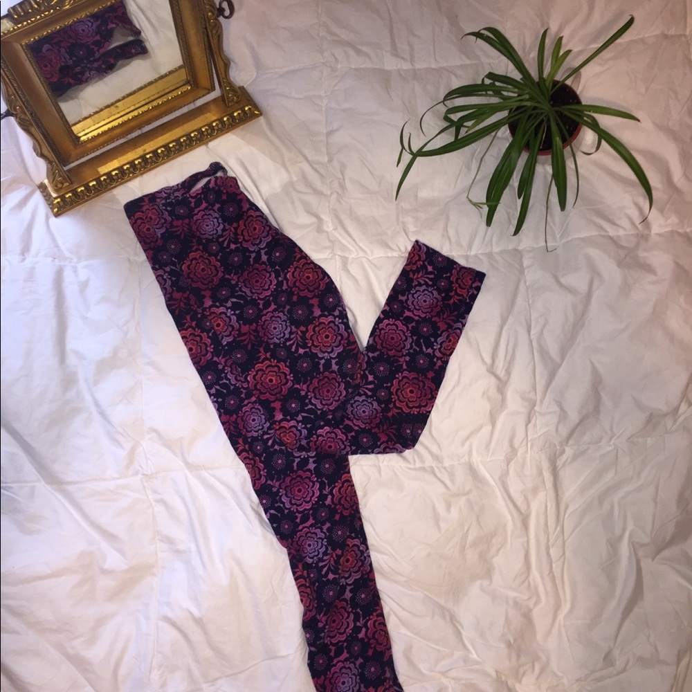 Patterned leggings